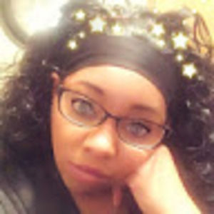 Meet your Posher, Mia